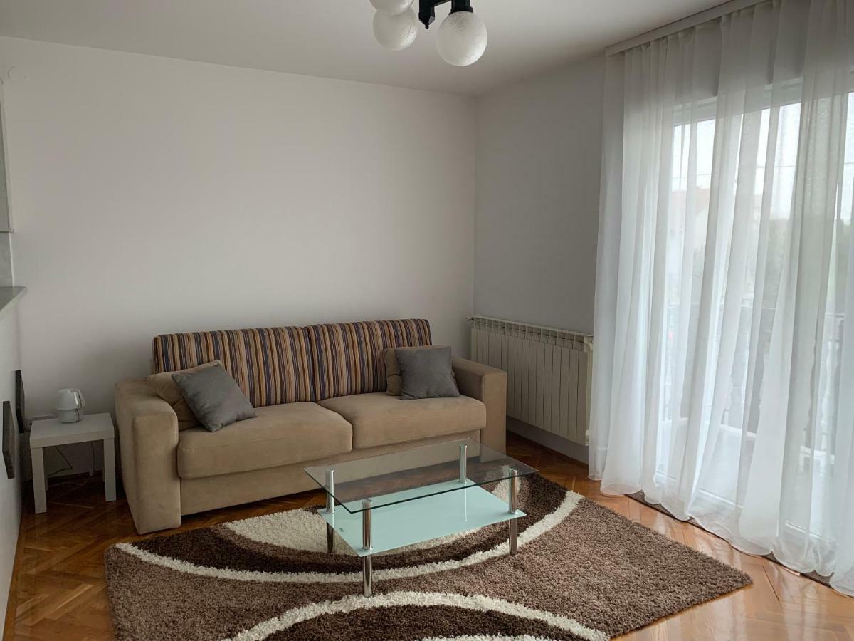 Apartman Madape 세스베트 외부 사진